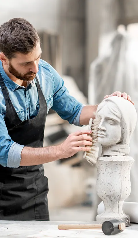 Die Bildhauerei entdecken - Materialien und Techniken